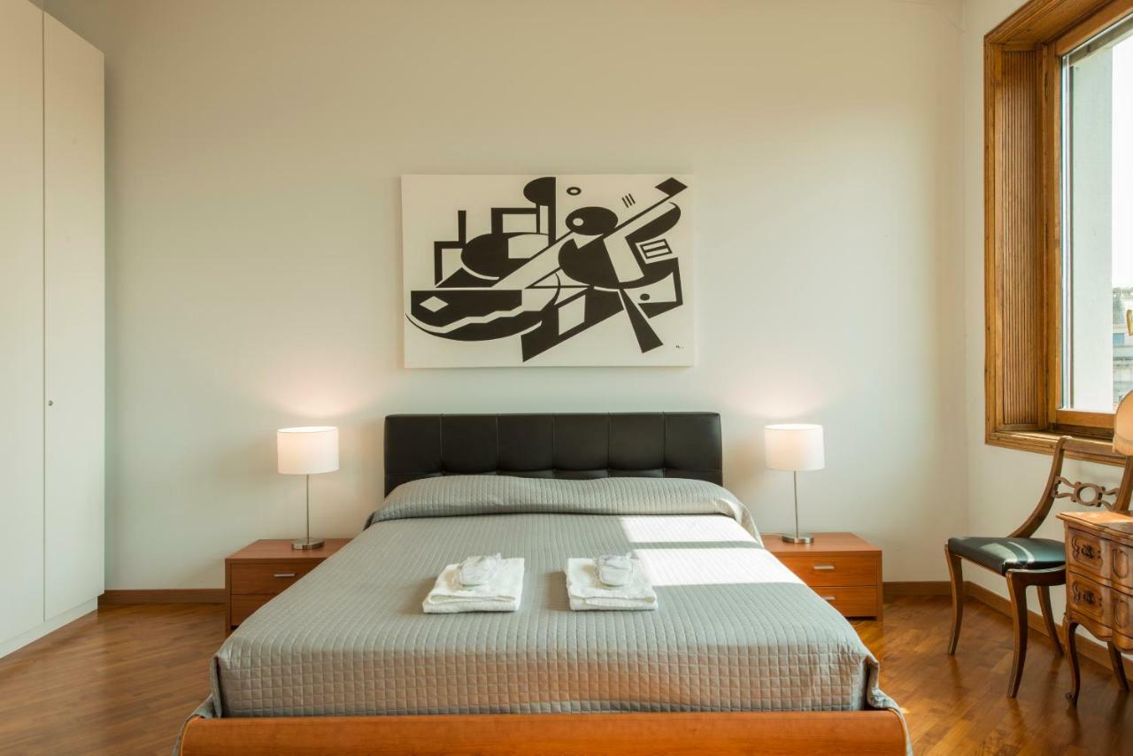 Bnbutler - Duomo Apartment - Galleria Unione Milan Exterior photo